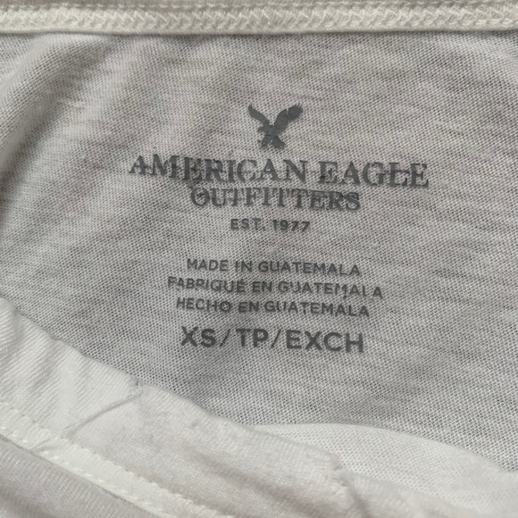 American Eagle Cropped T-shirt - Picture 2 of 3